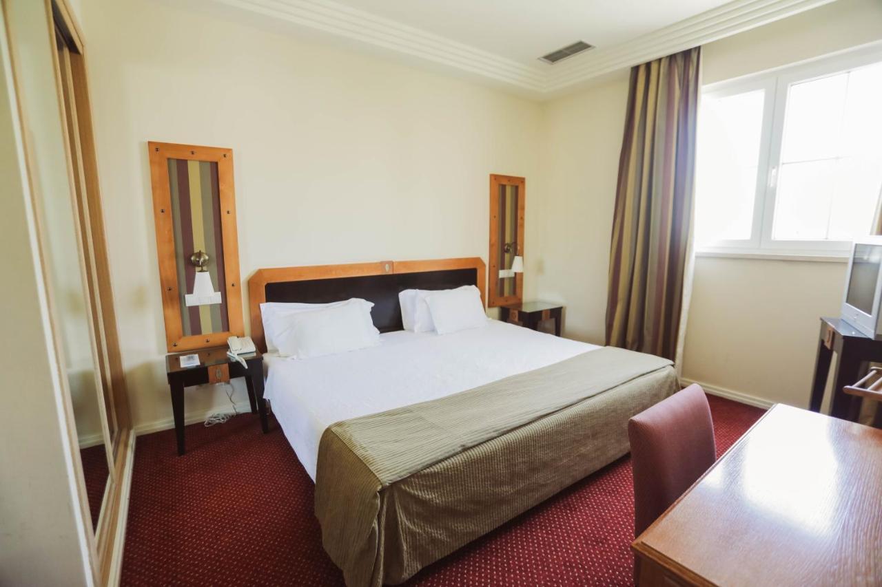 Hotel Termas Da คูเรีย ภายนอก รูปภาพ