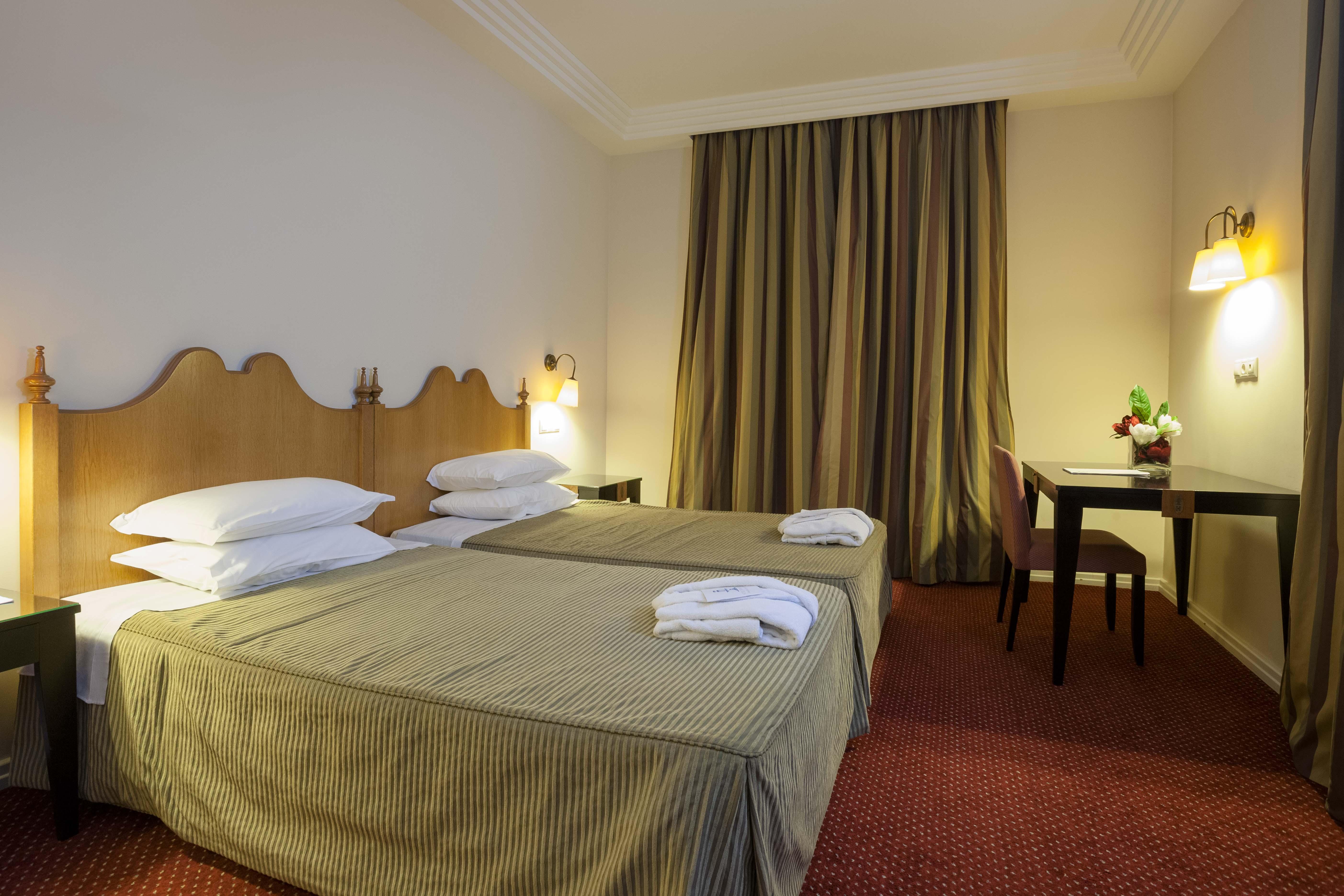 Hotel Termas Da คูเรีย ภายนอก รูปภาพ